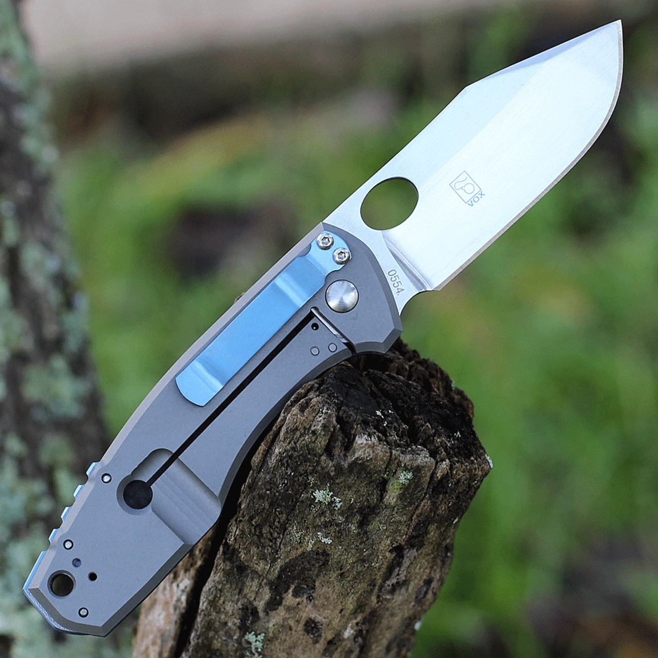 Boker Plus Vox F3 II Framelock, 01BO341, CPM-S35VN, Carbon Fiber /Titanium Handles 4 Boker Plus Vox F3 II Framelock, 01BO341, CPM-S35VN, Carbon Fiber /Titanium Handles - Image 2